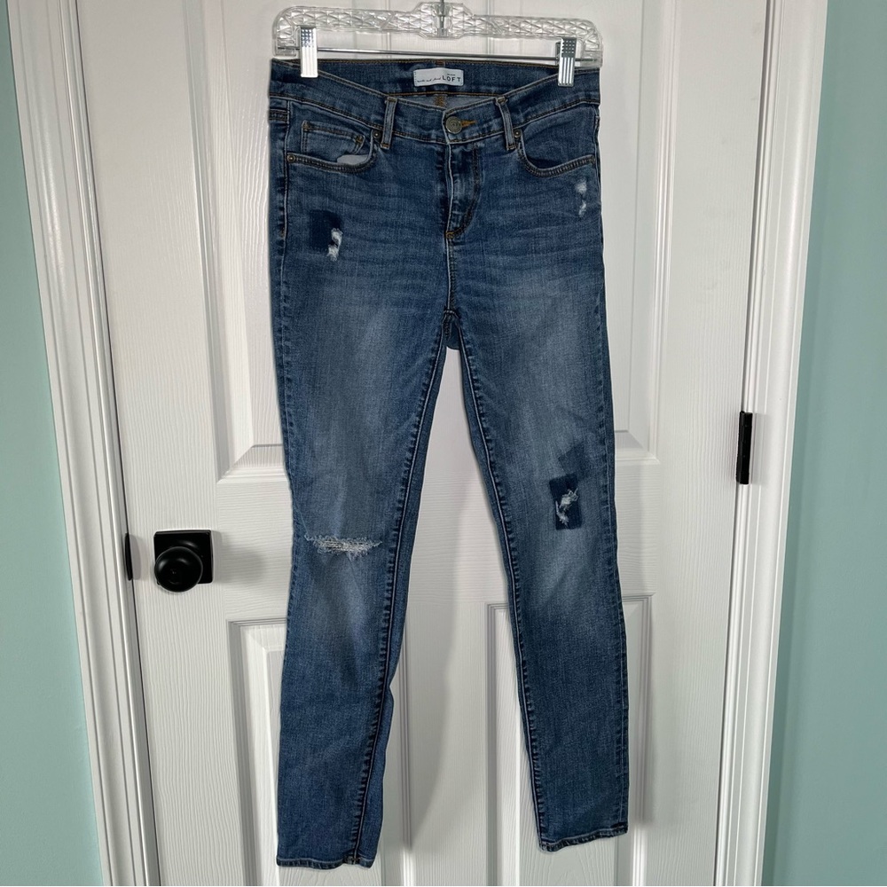Loft Women’s Modern Skinny Jeans Size 4/27 Blue Mid Rise Wash Distressed Ripped
